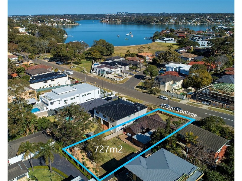 146 Kyle Parade, Kyle Bay NSW 2221