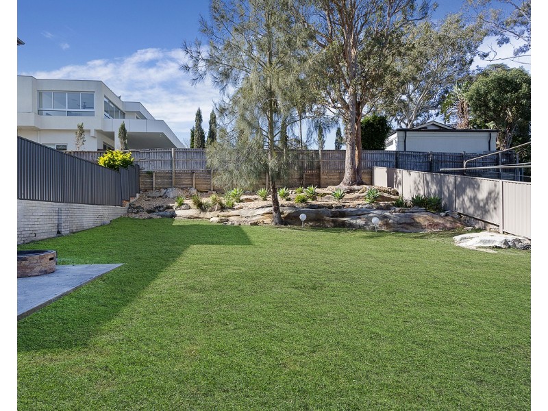 146 Kyle Parade, Kyle Bay NSW 2221