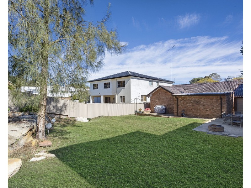 146 Kyle Parade, Kyle Bay NSW 2221