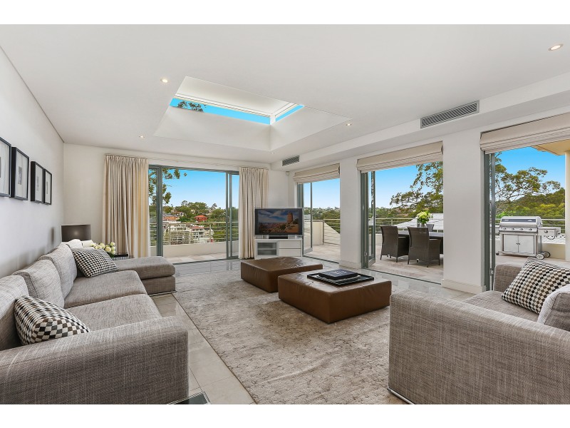 31 Queens Road, Connells Point NSW 2221