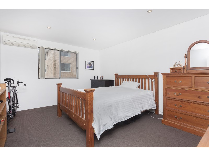 8/51-53 Macquarie Place, Mortdale NSW 2223
