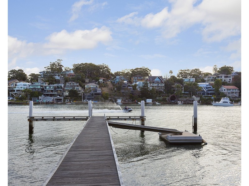 31-33 Pleasant Way, Blakehurst NSW 2221