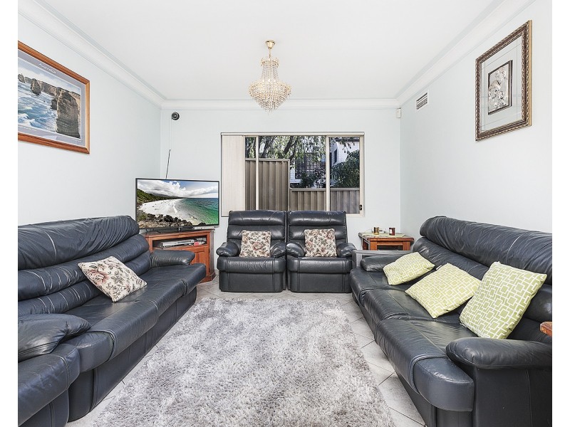 34 Whitfield Parade, Hurstville Grove NSW 2220