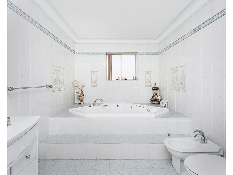 34 Whitfield Parade, Hurstville Grove NSW 2220