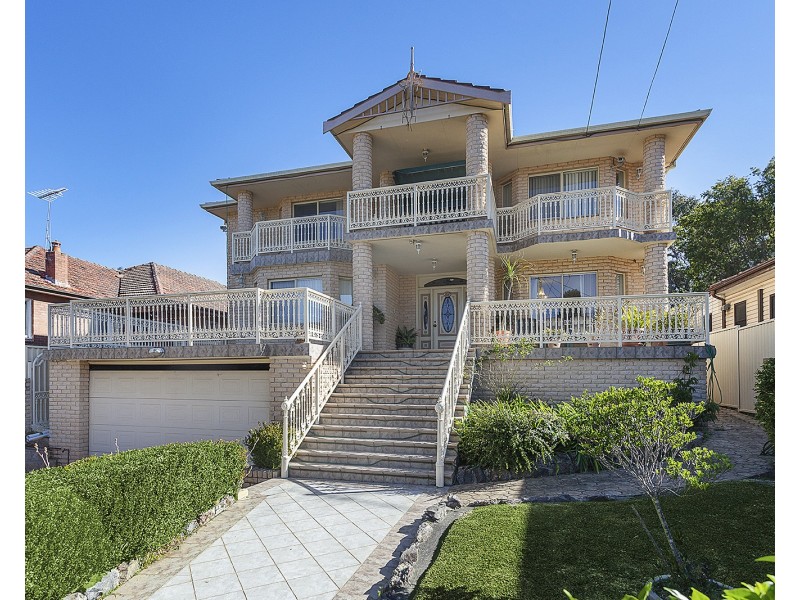 34 Whitfield Parade, Hurstville Grove NSW 2220