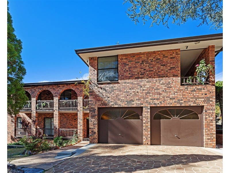 12 Tallowwood Avenue, Lugarno NSW 2210