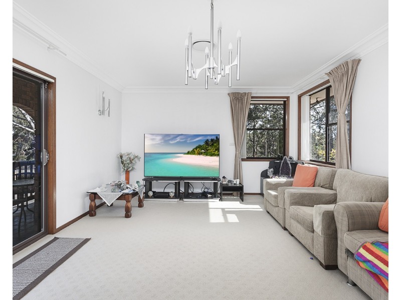 12 Tallowwood Avenue, Lugarno NSW 2210