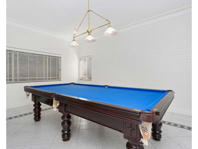 18 Prairievale Road, South Hurstville NSW 2221