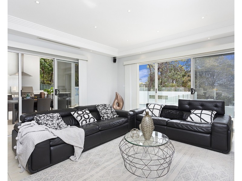 17 Oberon Street, Blakehurst NSW 2221