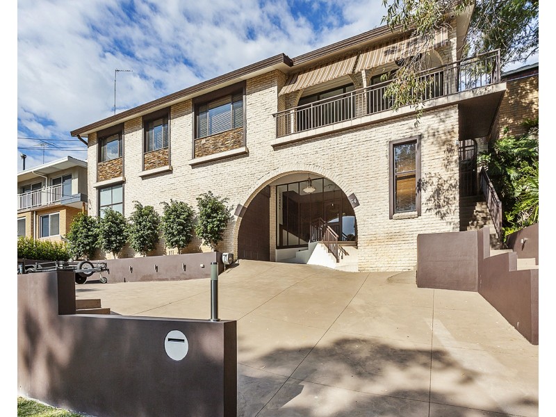 54 Morshead Dr, Connells Point NSW 2221