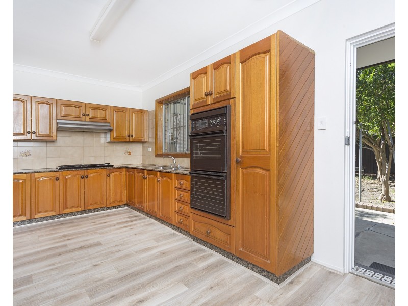 85a Middlemiss Street, Mascot NSW 2020