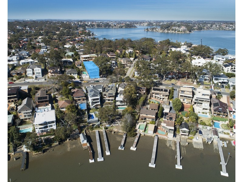 50 Queens Road, Connells Point NSW 2221