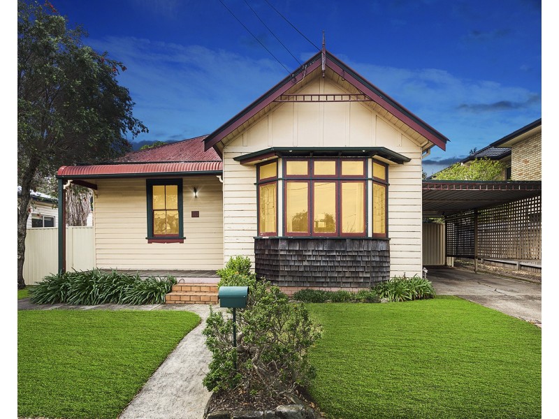 70 Villiers Avenue, Mortdale NSW 2223