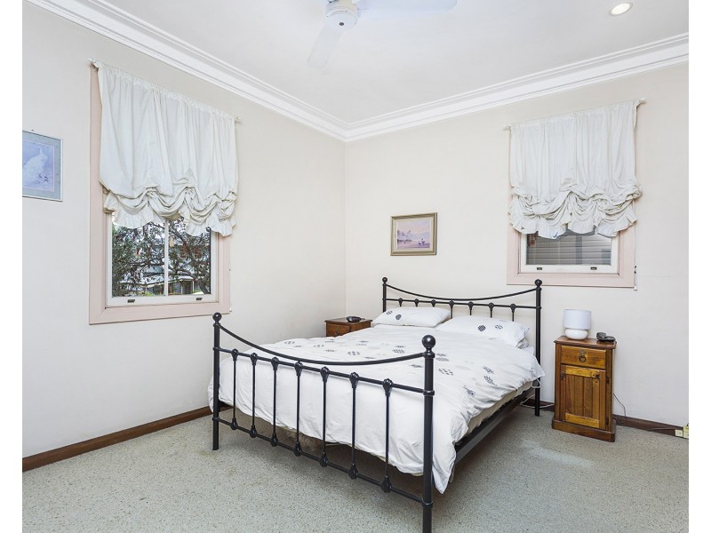 70 Villiers Avenue, Mortdale NSW 2223