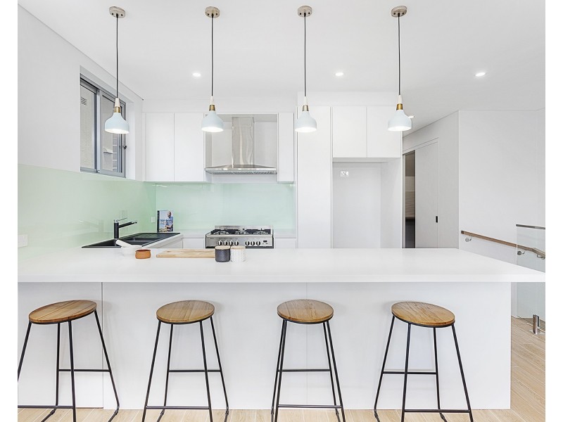 6b Rowe Street, South Hurstville NSW 2221