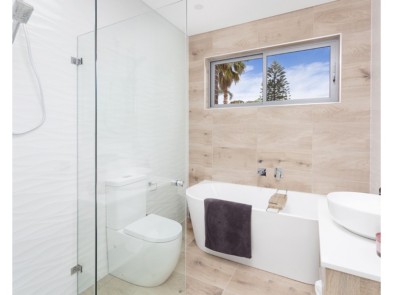 6b Rowe Street, South Hurstville NSW 2221