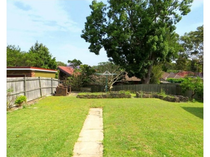 4 Lloyd Street, Oatley NSW 2223