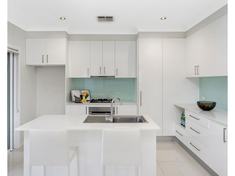 12 Sandakan Road, Revesby Heights NSW 2212