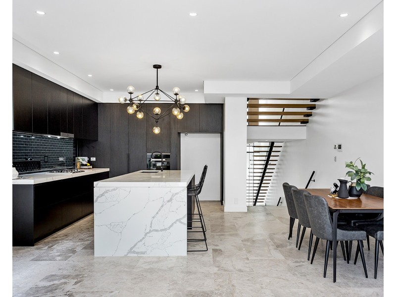 2 Hurstville Road, Hurstville NSW 2220