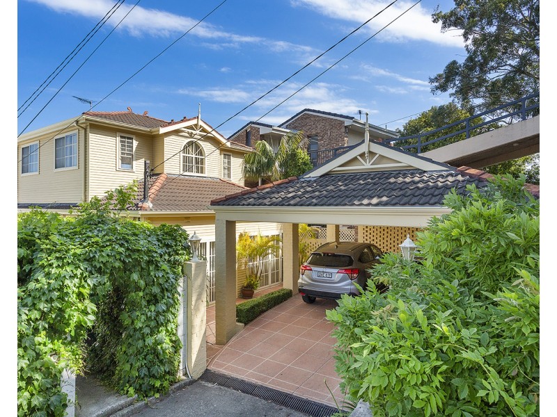 107 Kyle Parade, Kyle Bay NSW 2221