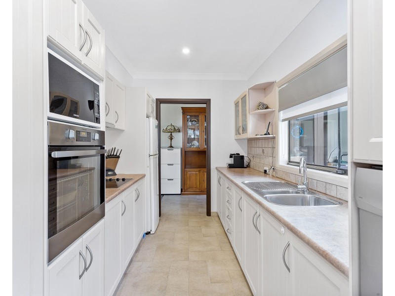 146 Kyle Parade, Kyle Bay NSW 2221