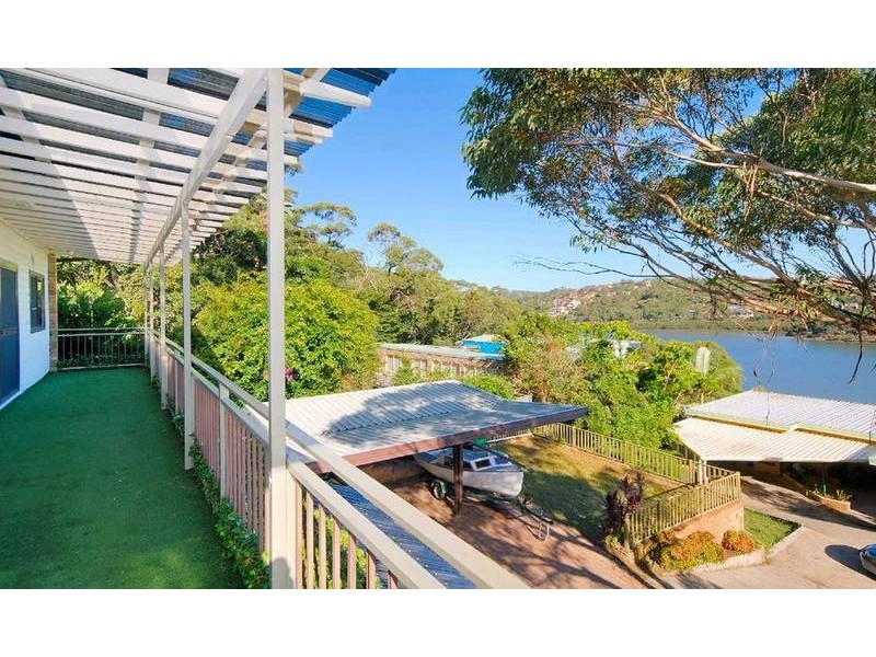 18 Kims Avenue, Lugarno NSW 2210