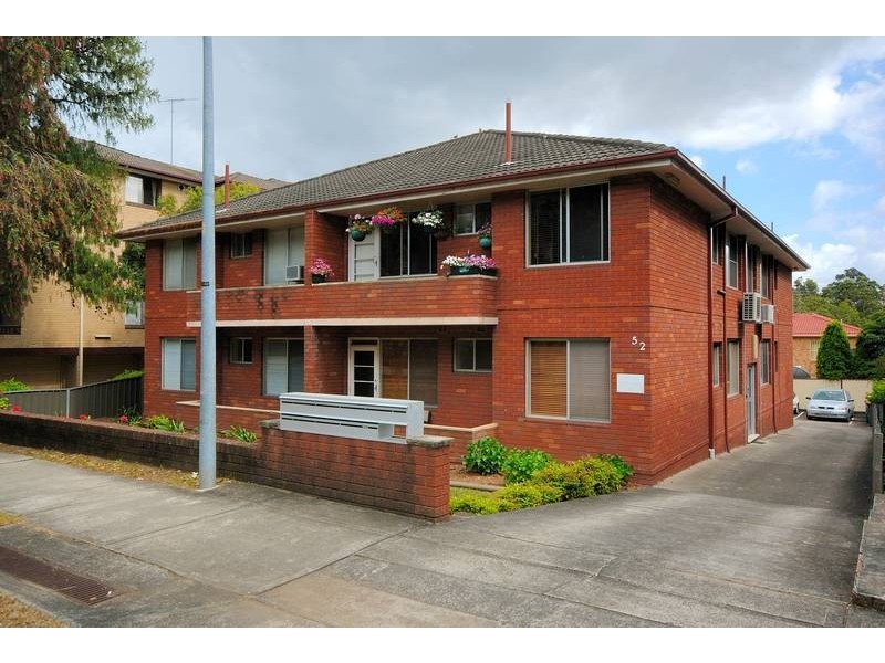 2/52 Station Street, Mortdale NSW 2223