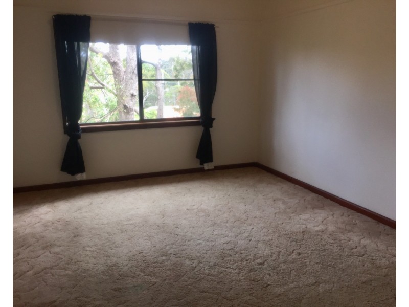 9 Ballantyne Road, Mortdale NSW 2223