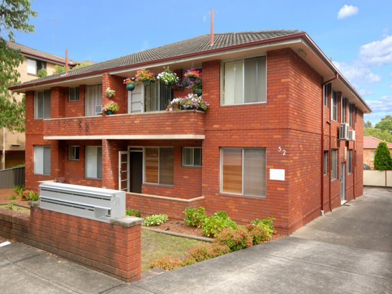 1/52 Station St, Mortdale NSW 2223