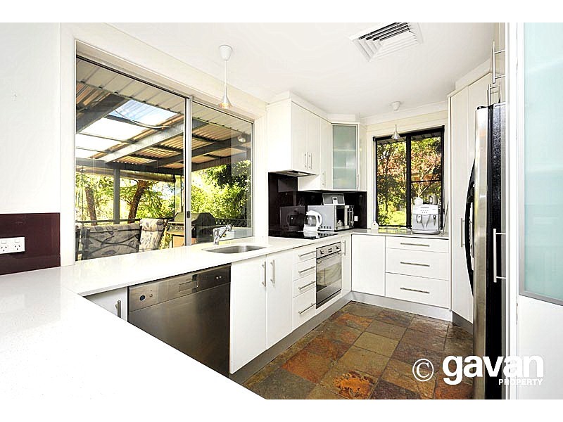 19 Beaumaris Crescent, Mortdale NSW 2223