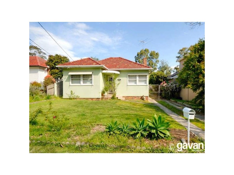 53 Samuel St, Peakhurst NSW 2210