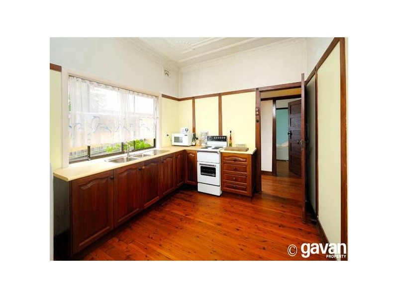 38 Boundary Rd, Mortdale NSW 2223