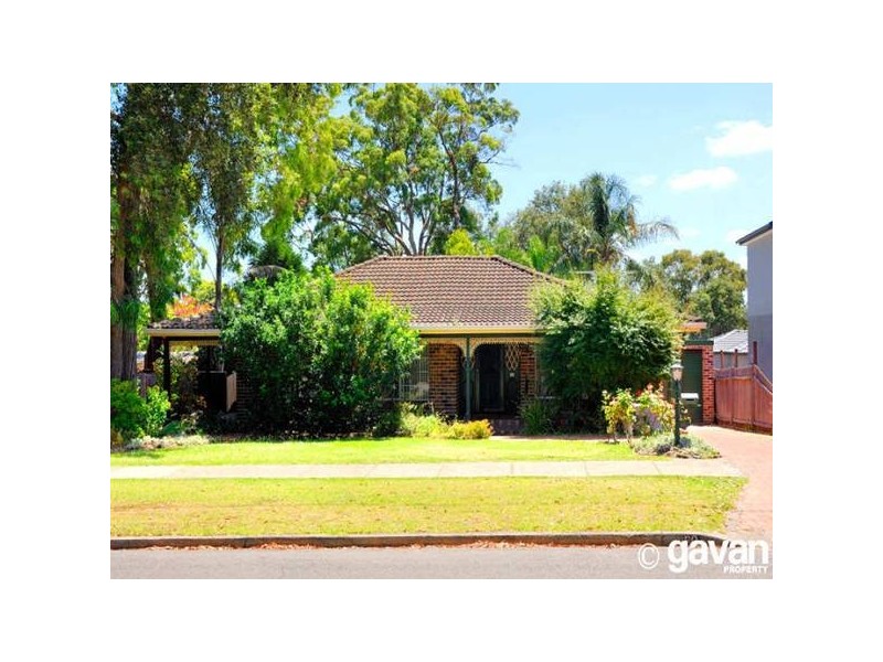 60 Park St, Peakhurst NSW 2210