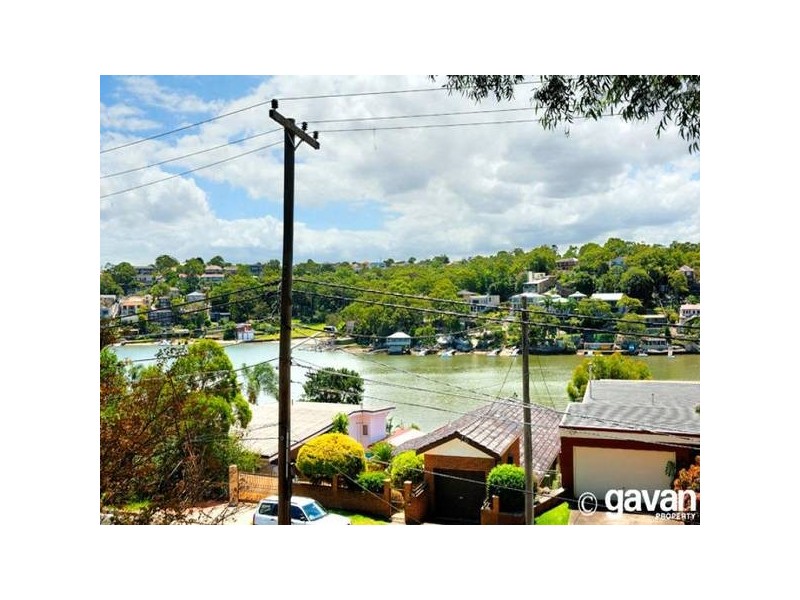 80 Queens Rd, Connells Point NSW 2221