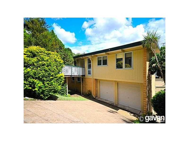 5 Murdock Crescent, Lugarno NSW 2210