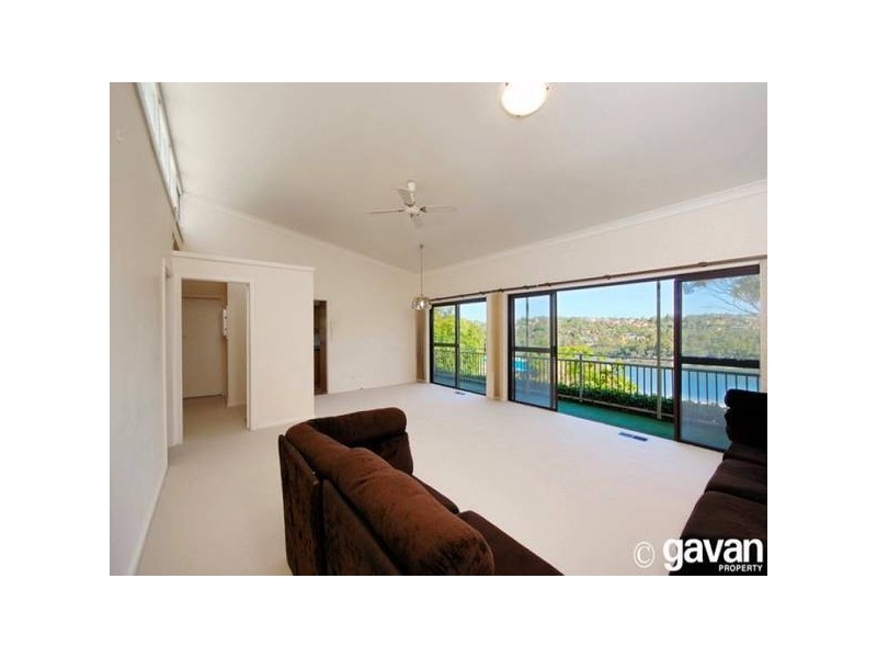 18 Kims Ave, Lugarno NSW 2210