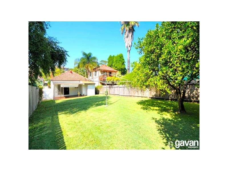 62 Universal Street, Mortdale NSW 2223