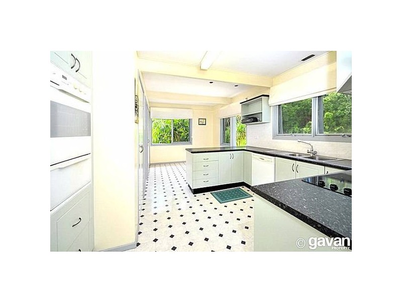 5 Murdock, Lugarno NSW 2210
