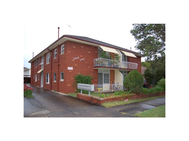 8/43 Macquarie Place, Mortdale NSW 2223