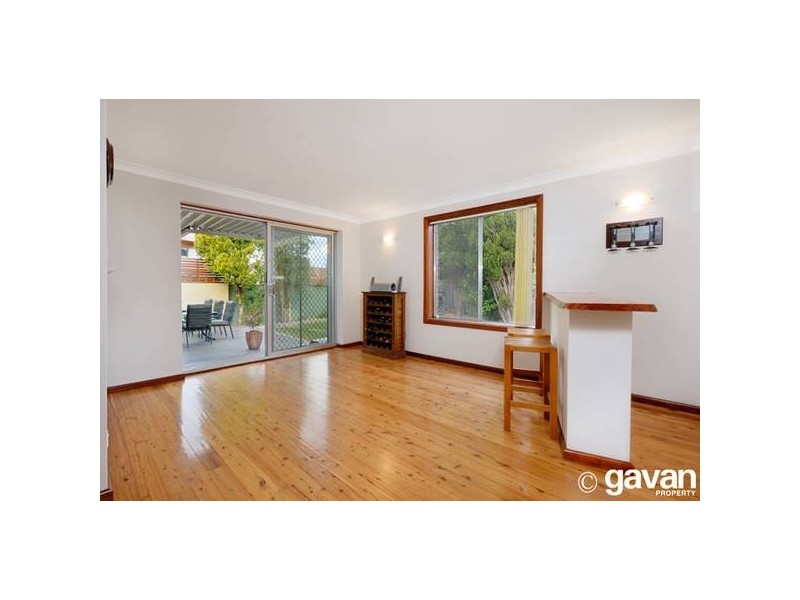 2 Green Place, Peakhurst NSW 2210