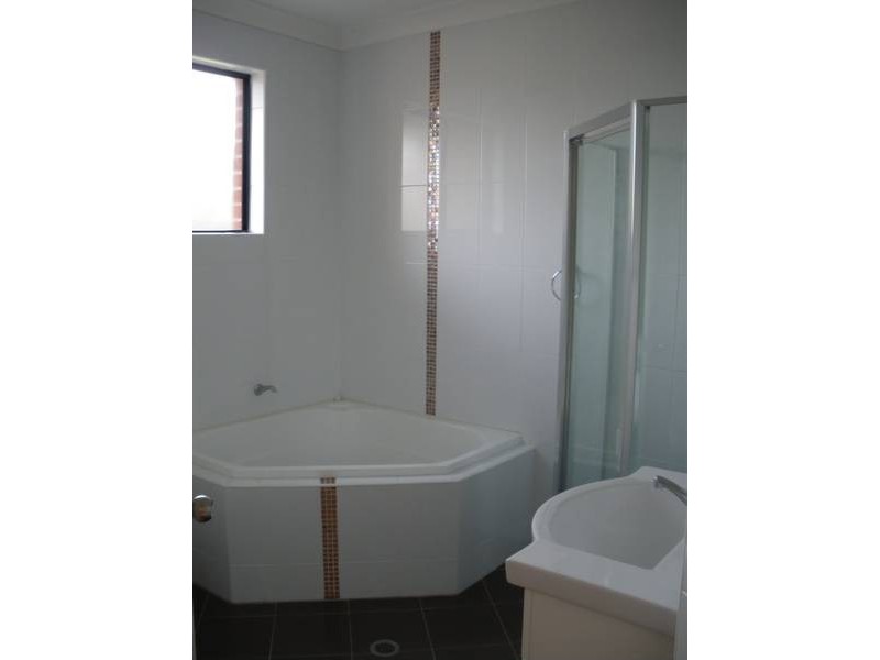 3 Blackshaw Ave, Mortdale NSW 2223