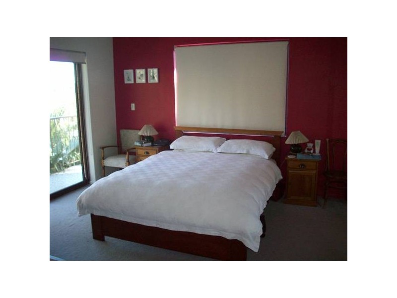 33 Allwood Ave, Lugarno NSW 2210