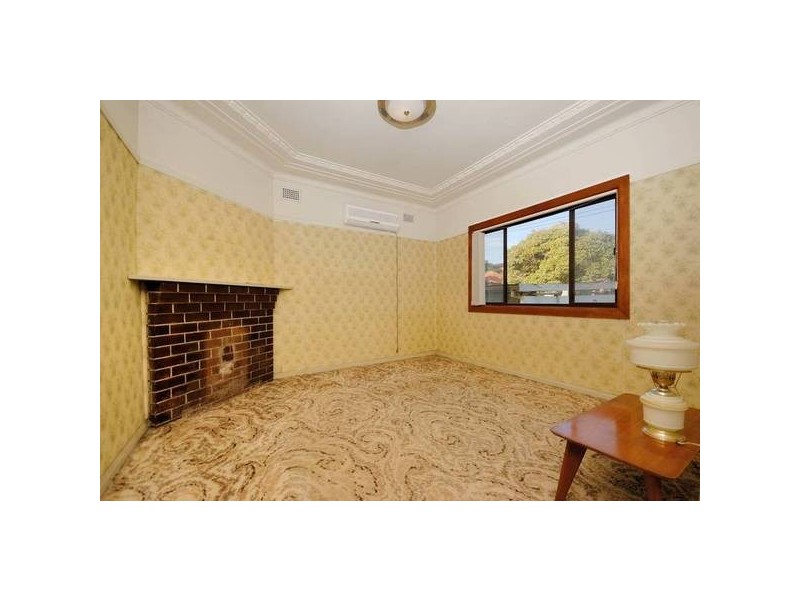 48 Universal Street, Mortdale NSW 2223