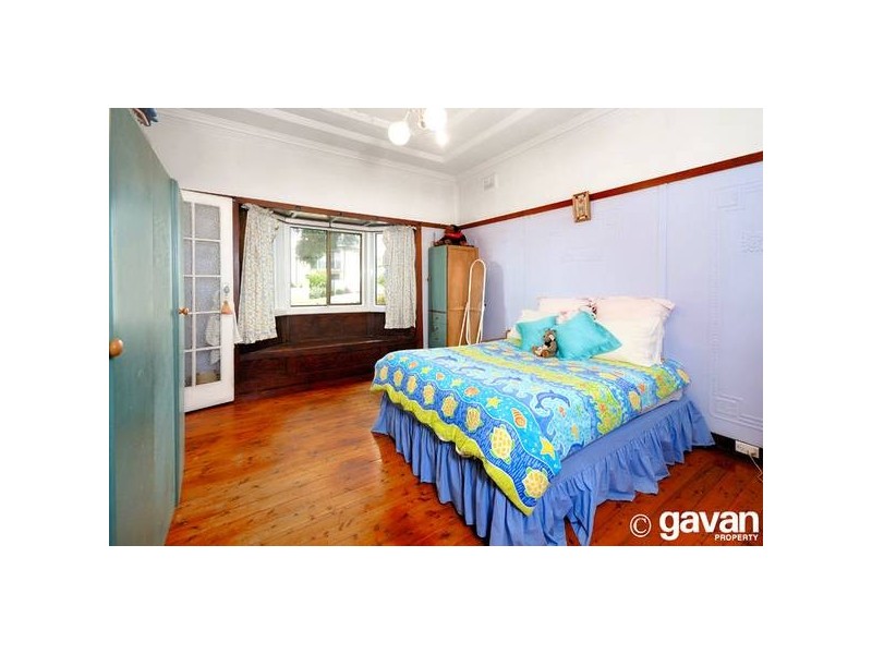 38 Boundary Road, Mortdale NSW 2223