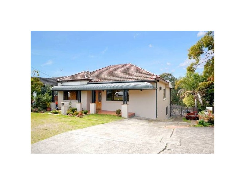 18 Blanche Street, Oatley NSW 2223