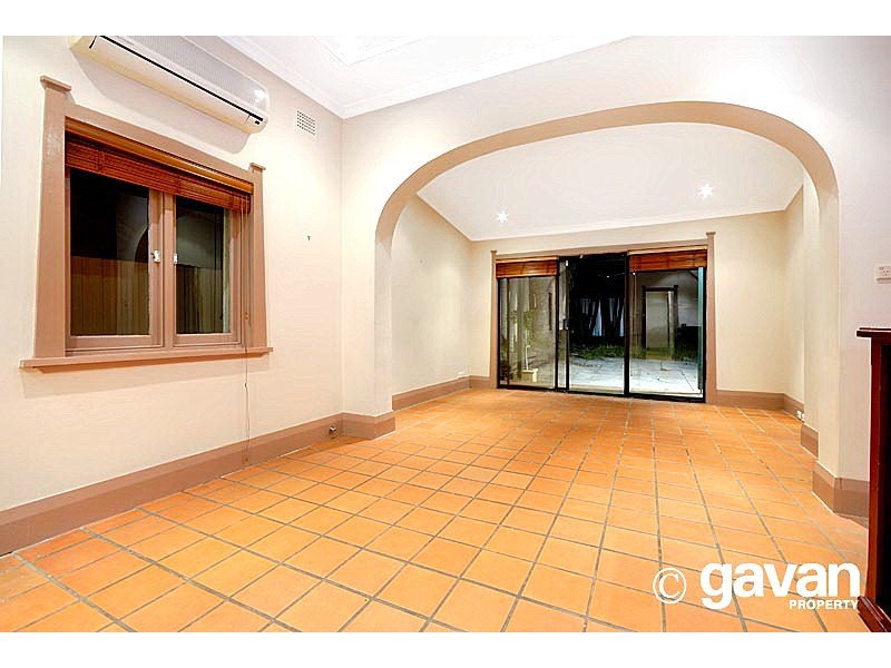 80 Connells Point Rd, South Hurstville NSW 2221