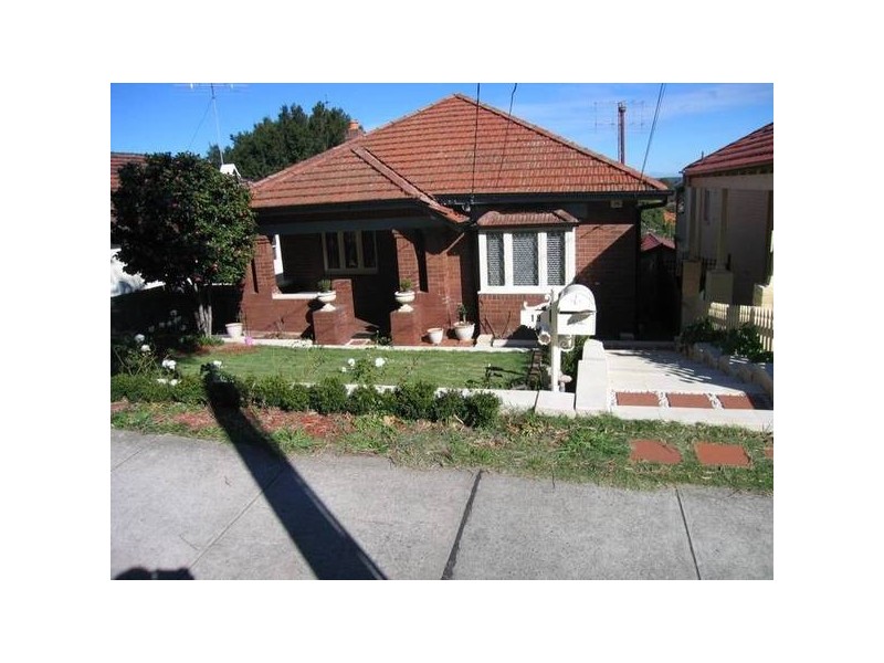 19 Pacific Street, Penshurst NSW 2222