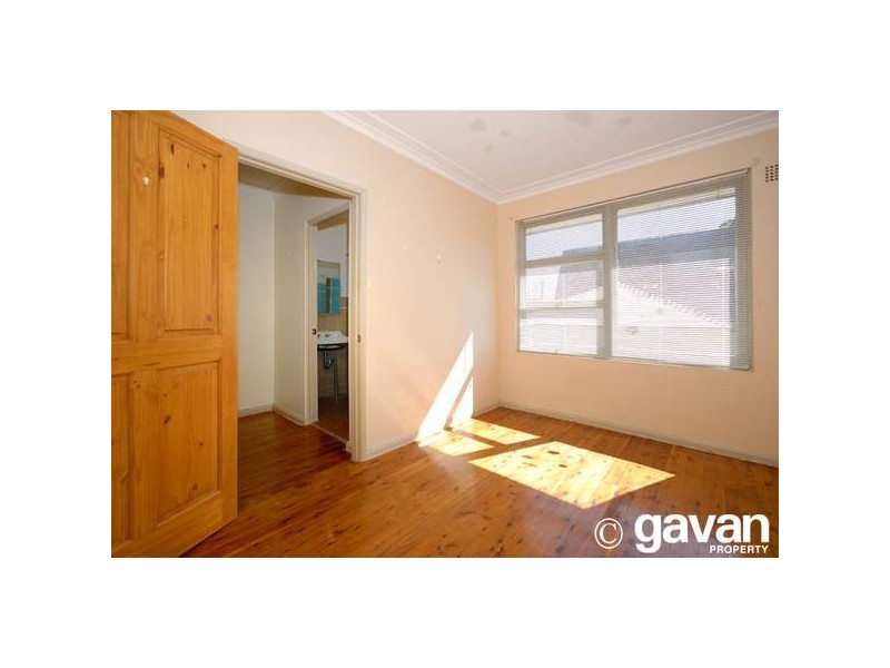 2/6 Derwent Street, South Hurstville NSW 2221