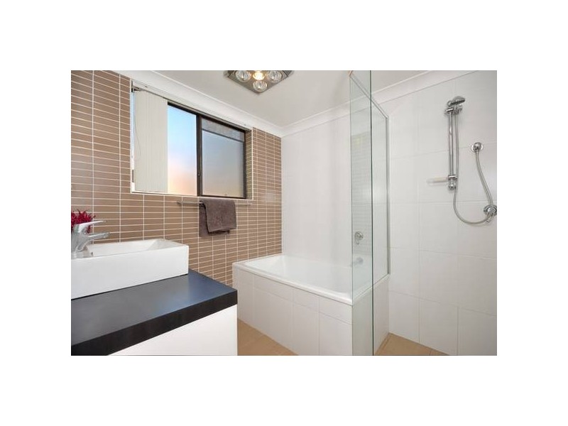 3/50 Macquarie Place, Mortdale NSW 2223