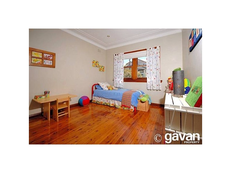 86 Railway Parade, Mortdale NSW 2223